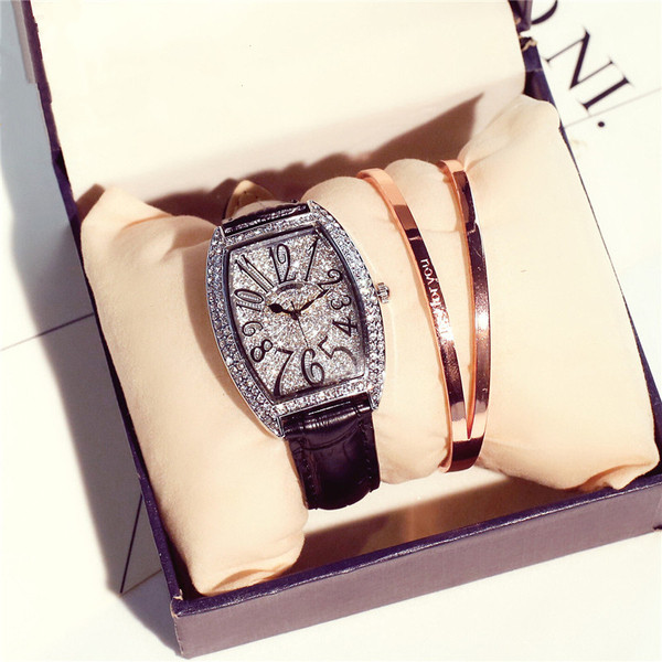 Ceas elegant de dama cu bratara cu curea din piele ecologica