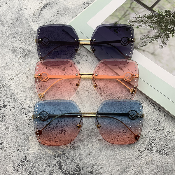 Γυναικεία γυαλιά ηλίου με διακοσμητικές πέτρες σε διάφορα χρώματα