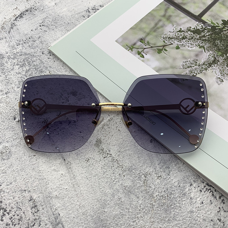 Γυναικεία γυαλιά ηλίου με διακοσμητικές πέτρες σε διάφορα χρώματα