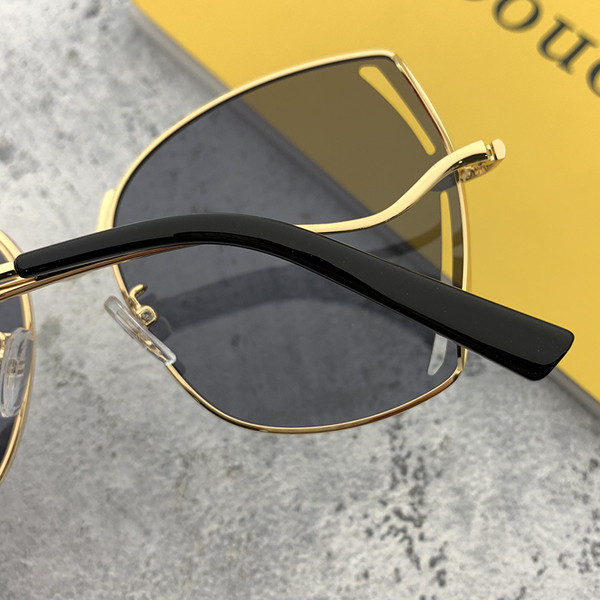 Κομψά γυναικεία γυαλιά ηλίου σε τέσσερα χρώματα