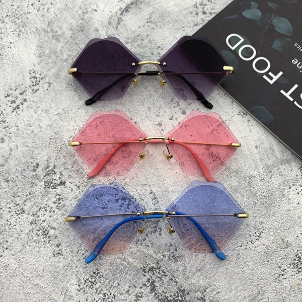 ΝΕΑ ΑΓΑΠΗ κομψά γυαλιά σε διάφορα χρώματα