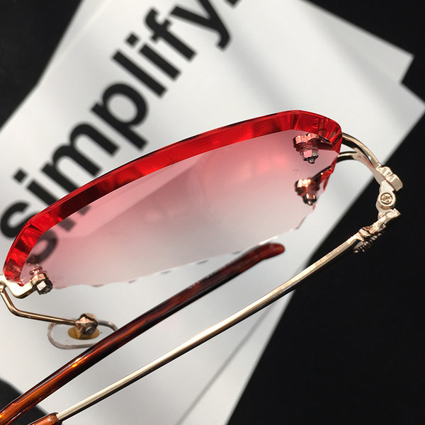 Ochelari eleganti de dama in mai multe culori