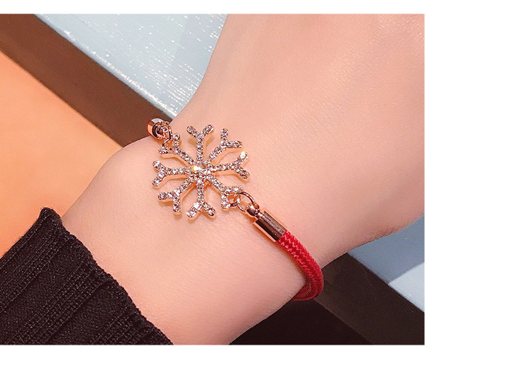 Γυναικείο καθημερινό βραχιόλι με διακοσμητικές πέτρες