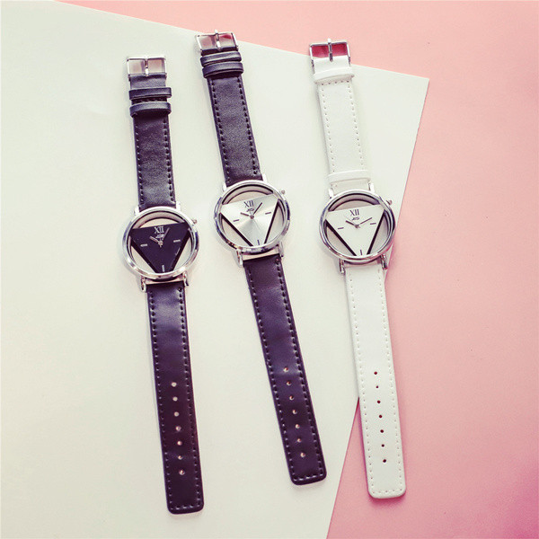 Ceas de dama cu element metalic si bratara in mai multe culori