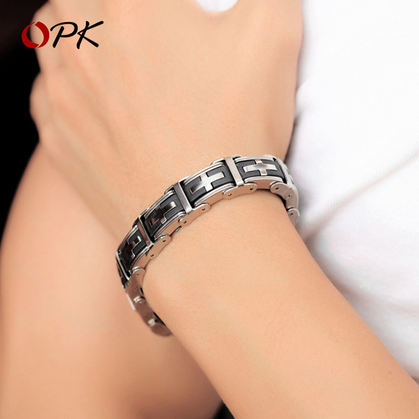 Brățară metalică de zi cu zi pentru bărbați de culoare argintie