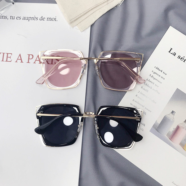 Ochelari de soare de damă HIT în mai multe culori diferite