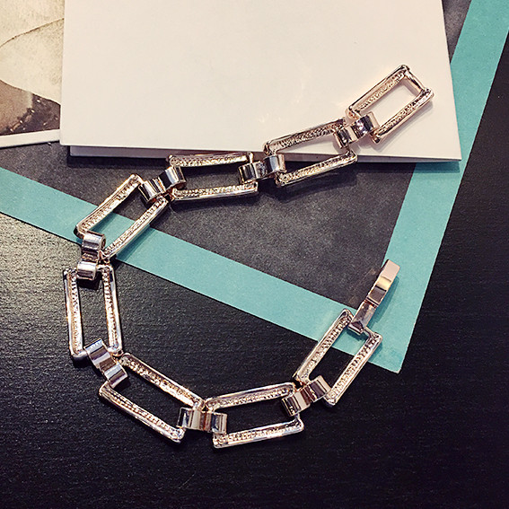 Κυρίες κομψό βραχιόλι με διακοσμητικές πέτρες