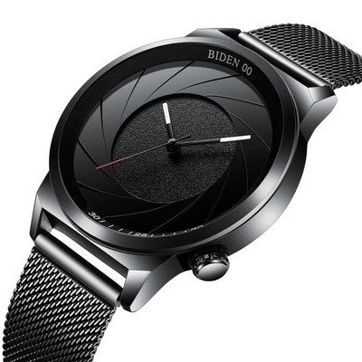 Актуален мъжки водоустойчив часовник  в черен цвят 
