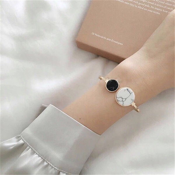 Brățară de zi cu zi pentru femei în patru culori