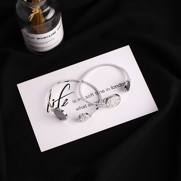 Brățară de zi cu zi pentru femei în patru culori