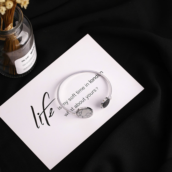 Brățară de zi cu zi pentru femei în patru culori