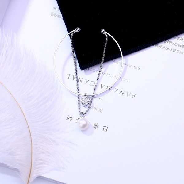 Κυρίες κομψό βραχιόλι με μενταγιόν σε δύο χρώματα