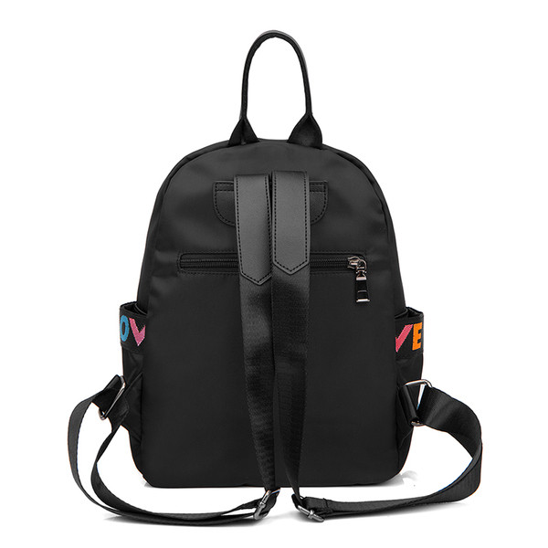 Κυρίες σύγχρονο σακίδιο με μαύρο χρώμα με επιγραφές