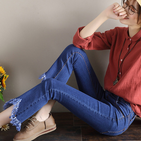 Blugi de dama moderni in doua culori cu franjuri