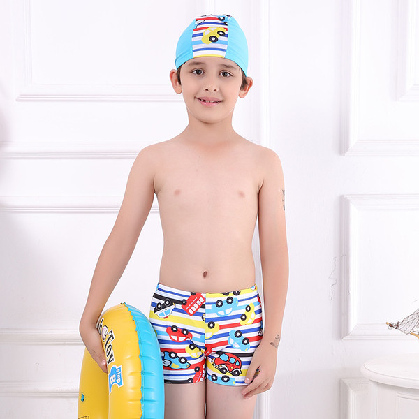Modern fürdőruha fiúknak két modell