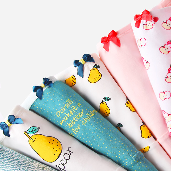 Set de patru lenjerie intima copii pentru fete in mai multe culori