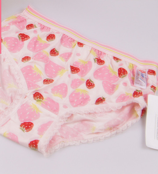 Εσώρουχα για τα κορίτσια - ένα σύνολο από δύο κομμάτια με έγχρωμο δικαίωμα
