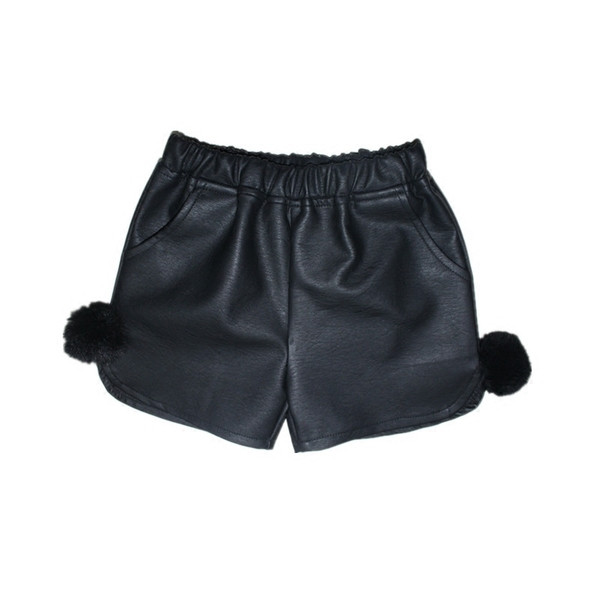 Μοντέρνα παιδικά σορτς για κορίτσια από οικολογικό δέρμα με μαύρο χρώμα