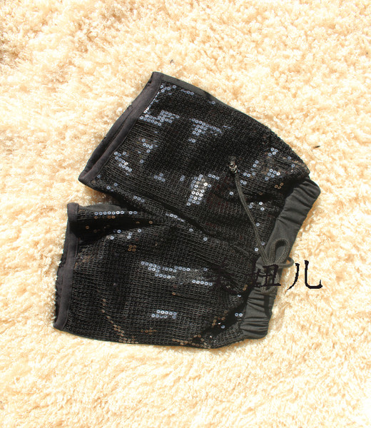 Pantaloni scurți moderni pentru fete pentru copii cu paiete aurii și negre