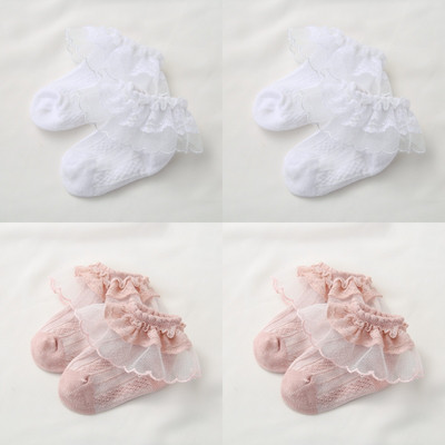 Σετ από τέσσερις κάλτσες με δαντέλες για κορίτσια