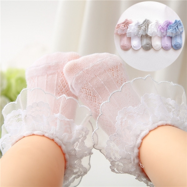 Σετ από τέσσερις κάλτσες με δαντέλες για κορίτσια