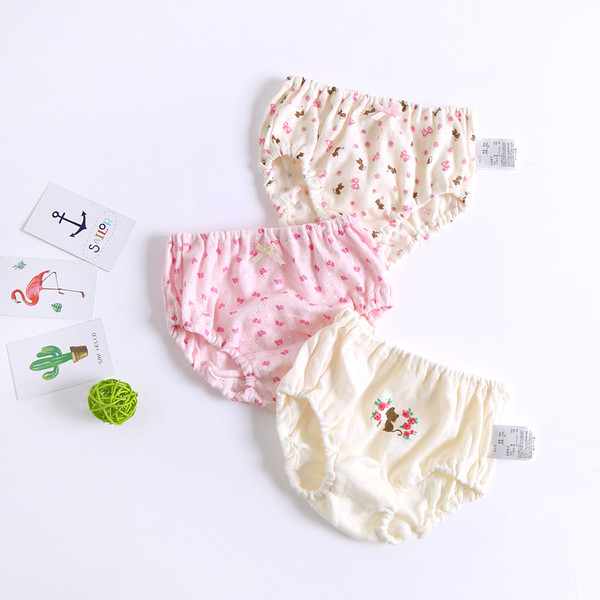 Σετ τριών παιδικών εσώρουχων για κορίτσια σε δύο χρώματα