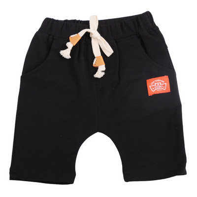 Μοντέρνα σορτς για αγόρια με συνδέσμους και επιγραφή