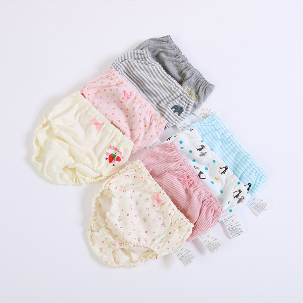 Gyerek pamut alsónemű szett két darabból, alkalmas lányoknak és fiúknak