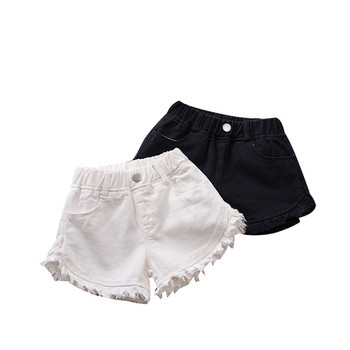 Модерни детски къси панталони за момичета с еластична талия в черен и бял цвят 