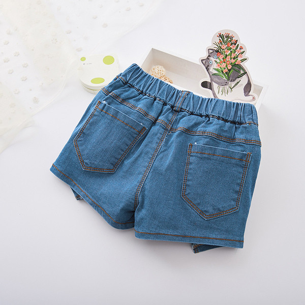 Modern, gombos gyerekfarmer lányoknak