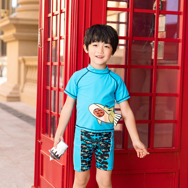 Μοντέρνο παιδικό μαγιό με τρισδιάστατο στοιχείο