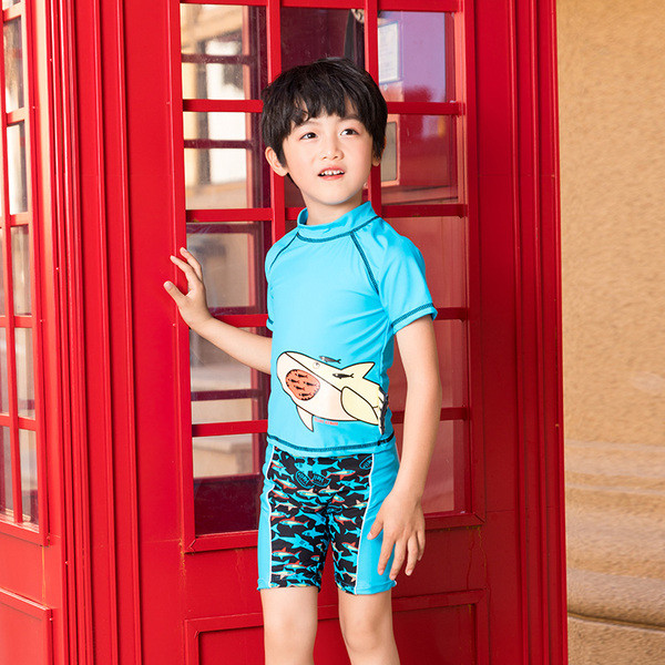 Μοντέρνο παιδικό μαγιό με τρισδιάστατο στοιχείο