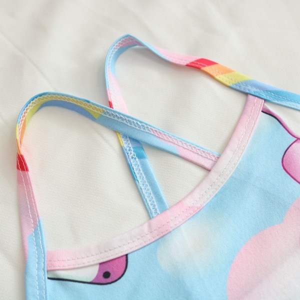 Παιδική μαγιό με δύο μοντέλα