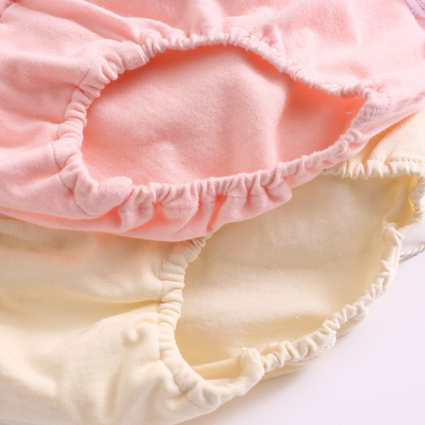 Set doua lenjerie de corp pentru fete cu aplicare in mai multe culori