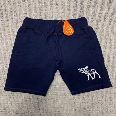 Παιδικά παντελόνια μικρού μήκους με σήμα για αγόρια σε διάφορα χρώματα