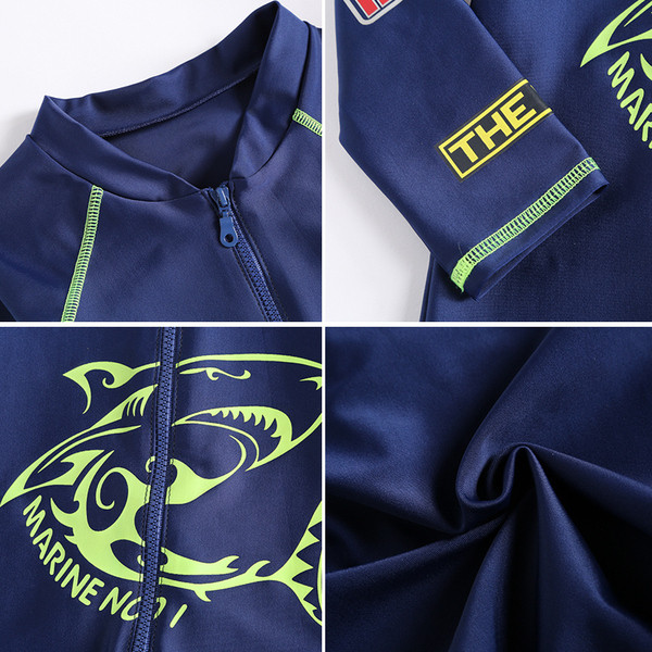 Costum de baie intreg pentru copii de culoare inchisa cu aplicatie