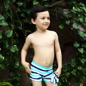 Καθημερινά παιδικά μαγιό για αγόρια σε δύο χρώματα