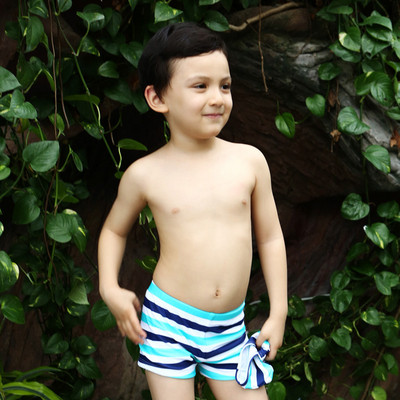 Καθημερινά παιδικά μαγιό για αγόρια σε δύο χρώματα