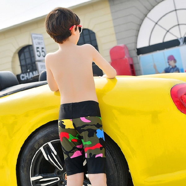 Costum de baie pentru copii modern pentru baieti cu model de camuflaj in doua culori