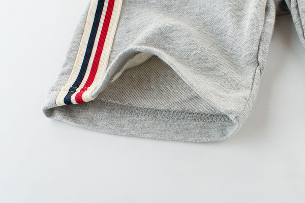 Sport gyerek nadrág fiúknak szegéllyel két színben