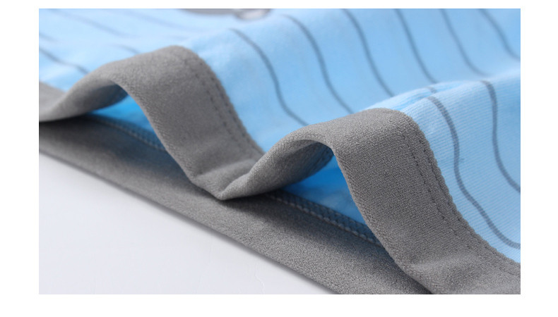 Παιδικό σετ τετράγωνων αγοριών αγοριών με εφαρμογές