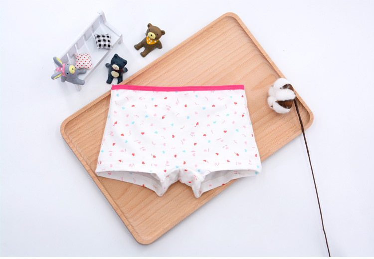 Öt darabos gyerek boxer szett lányoknak különböző színekben