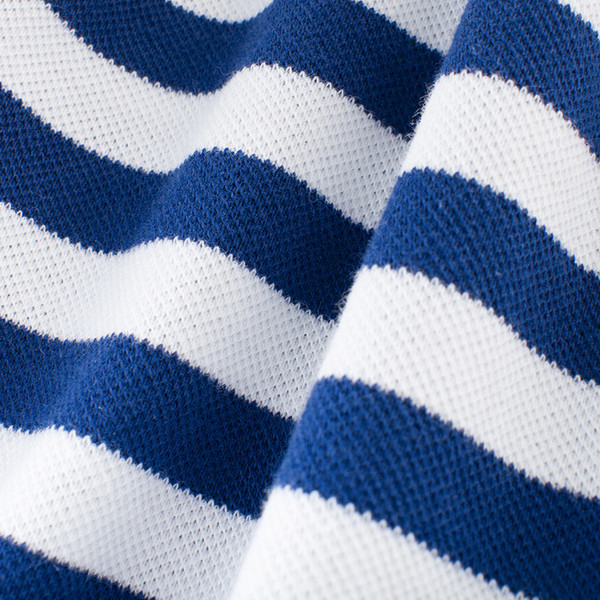 Παιδικά παντελόνια μικρού μήκους για αγόρια σε δύο χρώματα με τσέπη