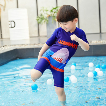 Небрежен детски бански костюм с апликация за момчета