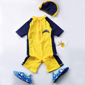 Πλήρης μπουρνούζια παιδιών με κίτρινο χρώμα για αγόρια