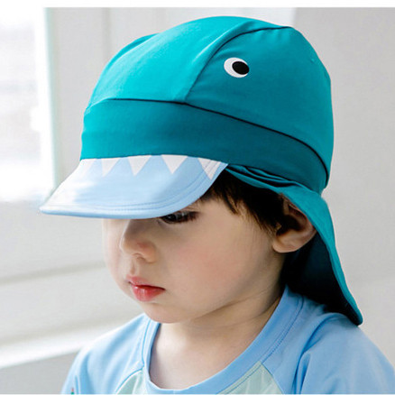 Μοντέρνα παιδική μαγιό για αγόρια με εφαρμογές