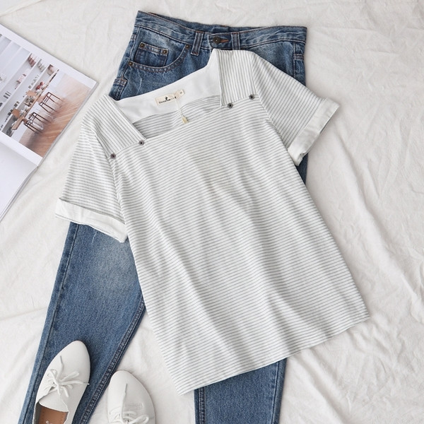 Stílusos női póló két színben