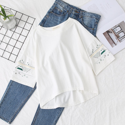 Bluza de dama eleganta cu broderie