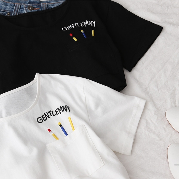 Stílusos női póló fehér és fekete színben