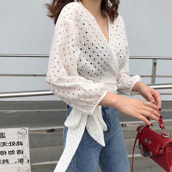 Rövid, elegáns női ing fehér rövid modellben